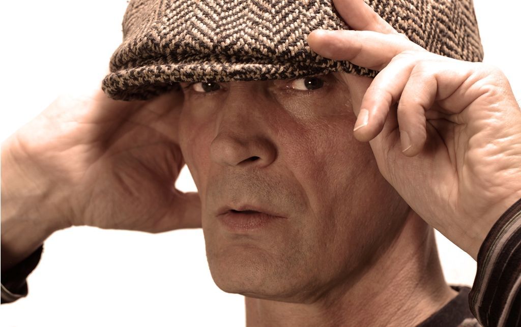 Lech Janerka, portret w kaszkiecie