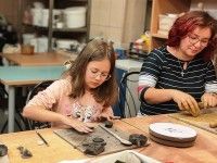 W pracowni ceramicznej