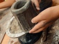 W pracowni ceramicznej