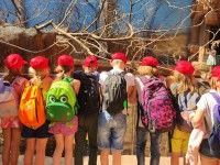 Odwiedzamy w ZOO zwierzeta z różnych kontynentów