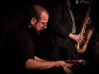 Ascetic | Tomasz Kaczmarek (instrumenty klawiszowe)