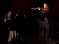 Alba Duo: Anstasia Bouria (fortepian), Darya Yeliseyeva (flet)