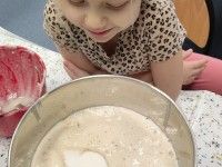 Robimy ciasto na pączki